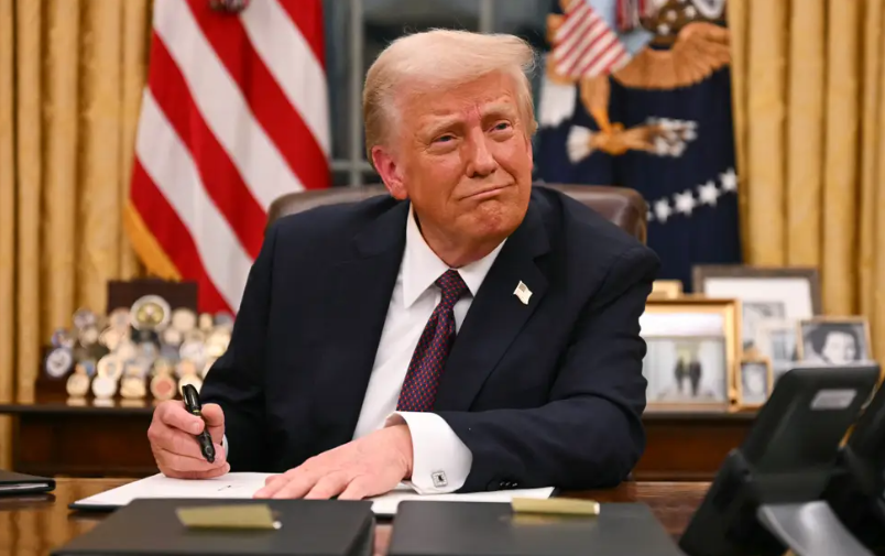 Trump Responds to Supreme Court Loss with New 10% Global Tariff Announcement.