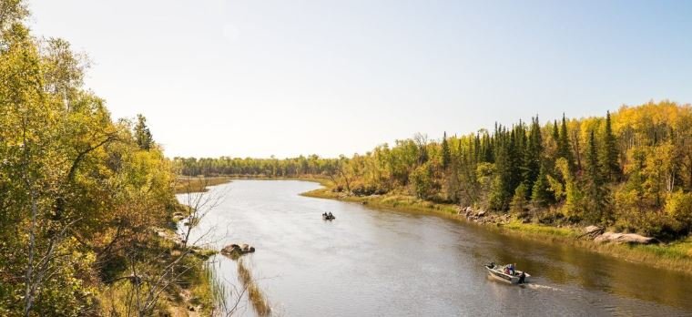 Hidden Gems : 5 Affordable Canadian Vacation Spots for Domestic Travel This Summer