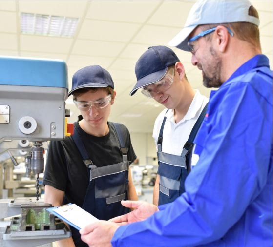 Why Canada is Seeing a Surge in Skilled Trades over University Degrees