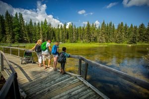 Hidden Gems : 5 Affordable Canadian Vacation Spots for Domestic Travel This Summer